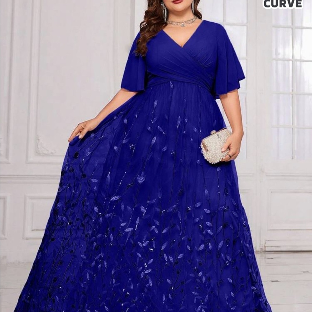Elegant Royal Blue Evening Gown - Picture 2 of 6